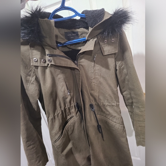 Women's Small Drawstring Military Green Winter Coat - Picture 3 of 5